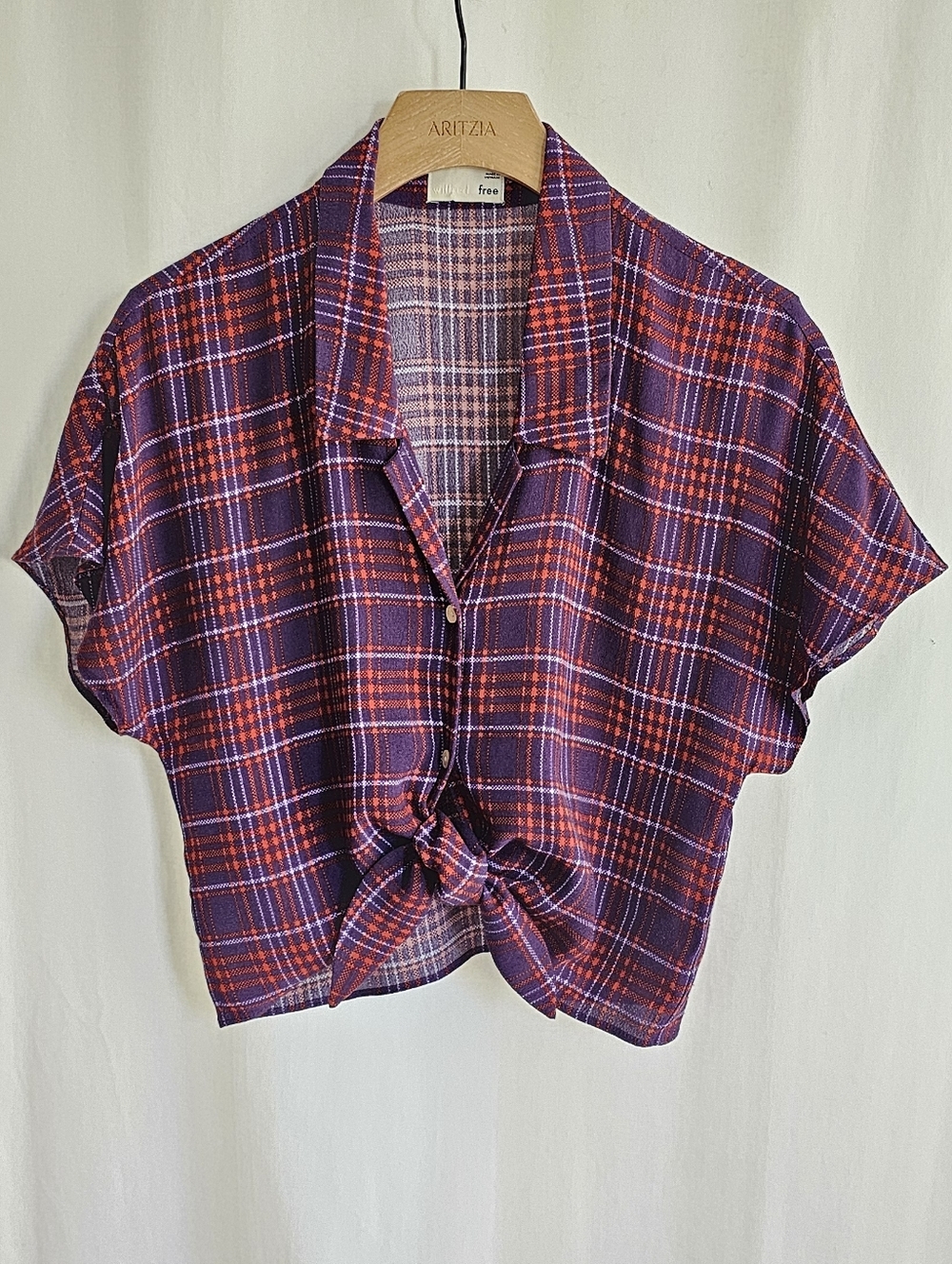 Aritzia Wilfred Free Tie-Front Button-Up Blouse - Picture 4 of 16